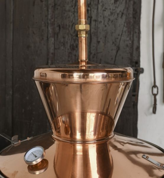 Wasserbaddestille mit Kupferhelm